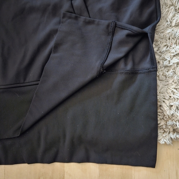 Athleta Mission Hoodie High Low Black Relaxed Fit Sweatshirt size XXS - Picture 3 of 12